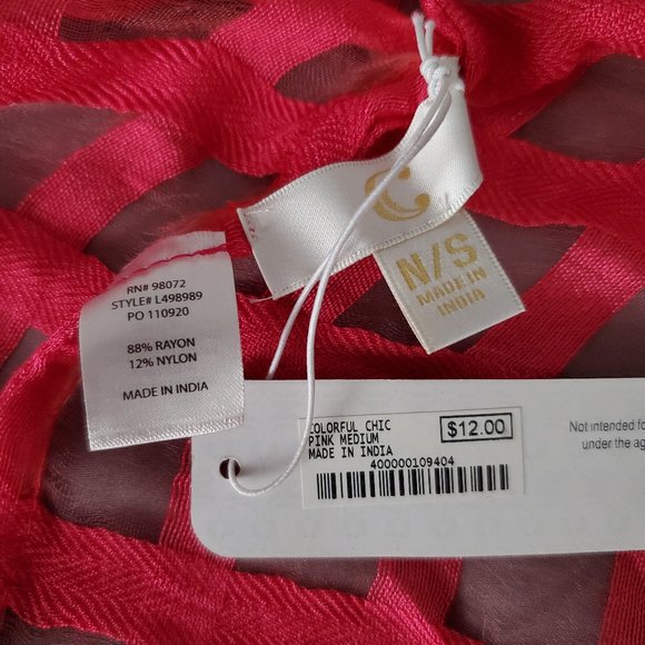 *NEW* Charming Charlie Infinity Scarf - Picture 4 of 6